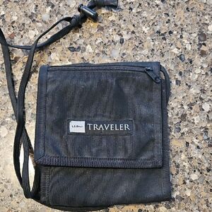 Vintage L.L. Bean Traveler Black Wallet Bag